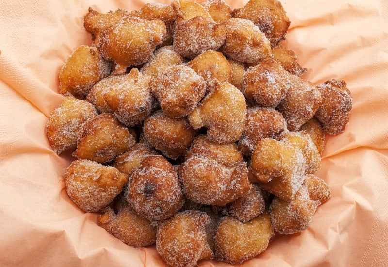 Deliciosos bolinhos de chuva: aconchego em cada mordida