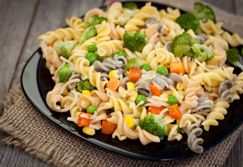 Salada de macarrão: ideal para o verão