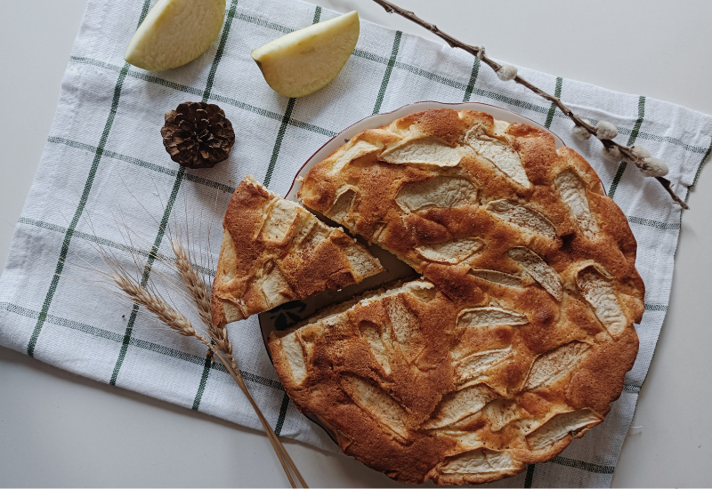 Delicioso bolo de maçã: simples e gostoso