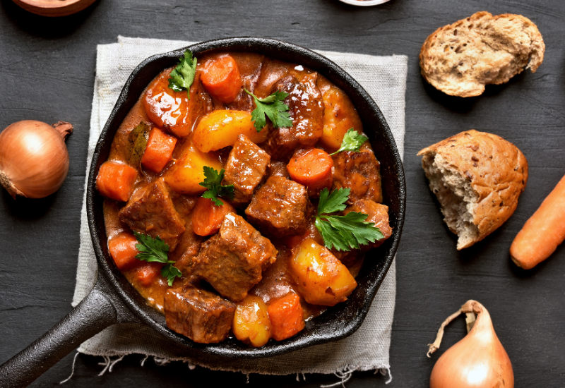Como fazer ensopado de carne em casa? Aprenda o passo a passo