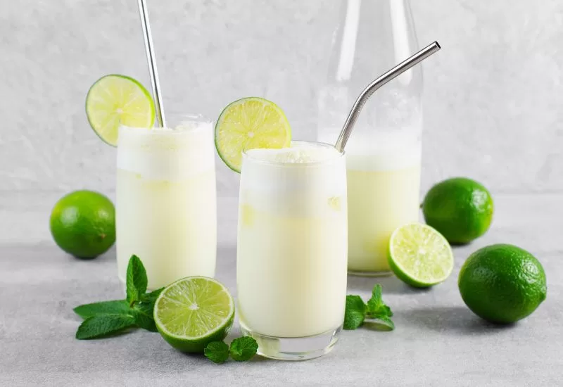 Como fazer limonada suíça em casa? Aprenda o passo a passo