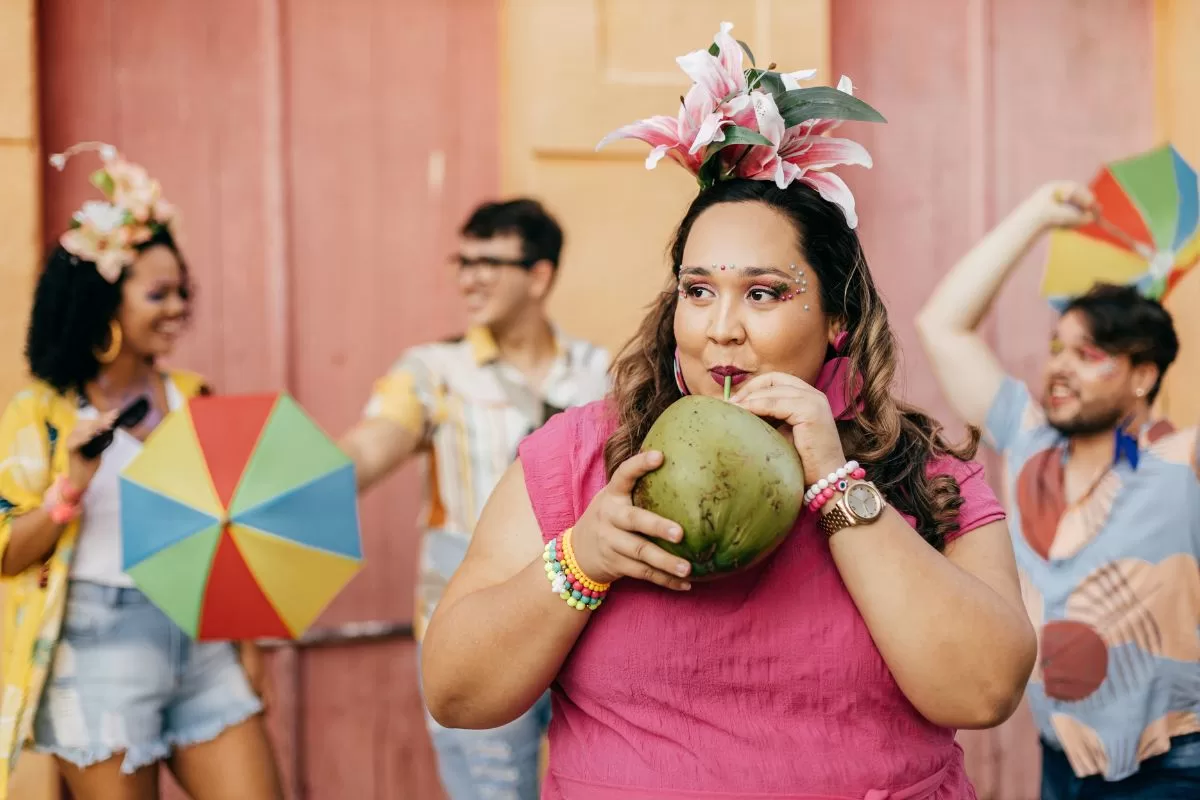 Como se manter hidratado no Carnaval? Confira essas 5 dicas
