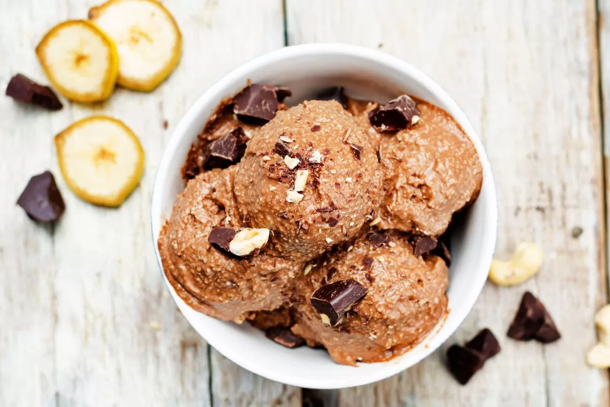 Sorvete com 3 ingredientes: receita fácil e saudável