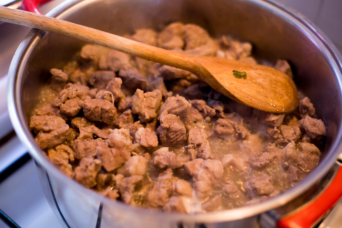 Quais são os melhores cortes para preparar carne de panela