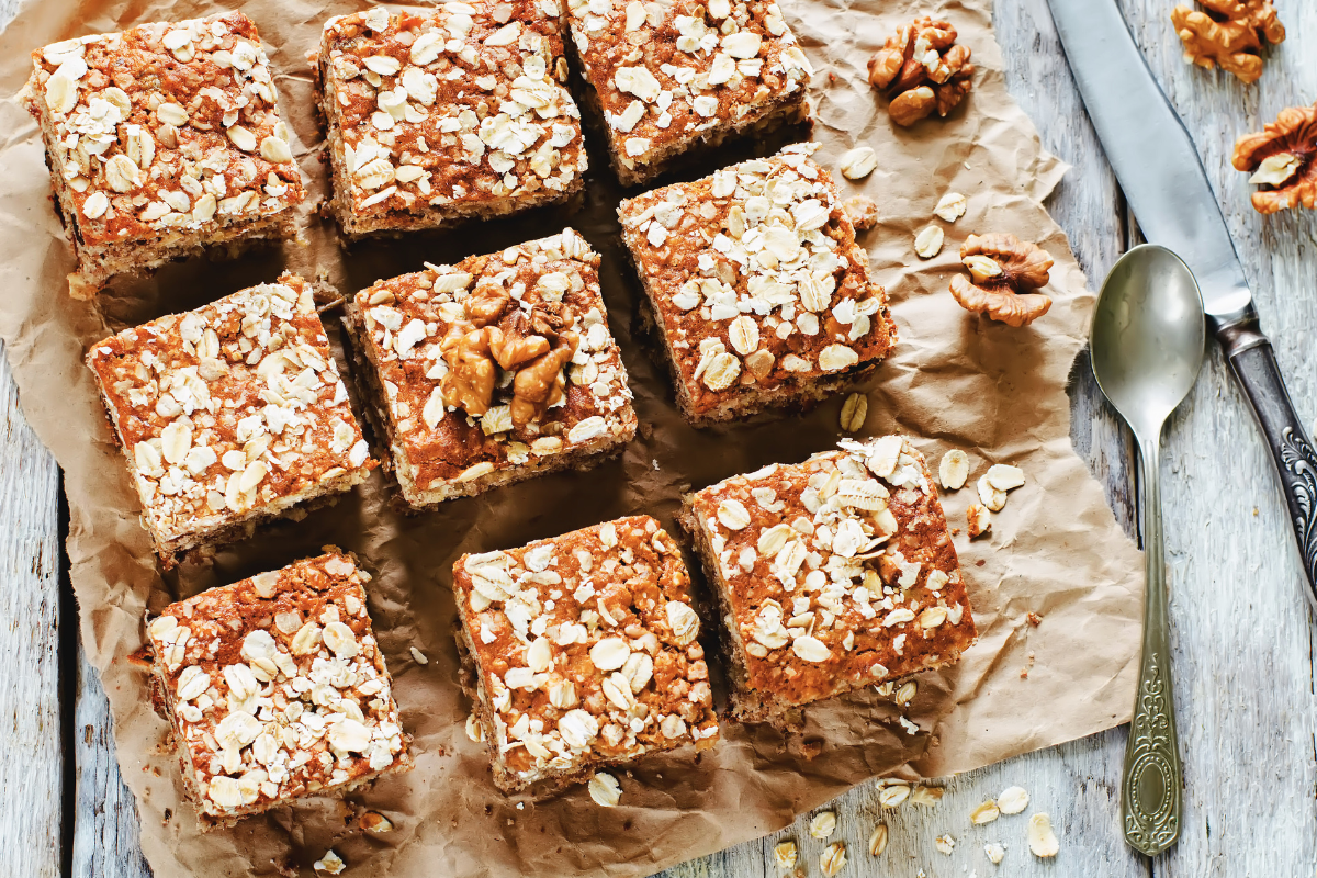 Bolo fit de aveia e mel: prepare hoje mesmo