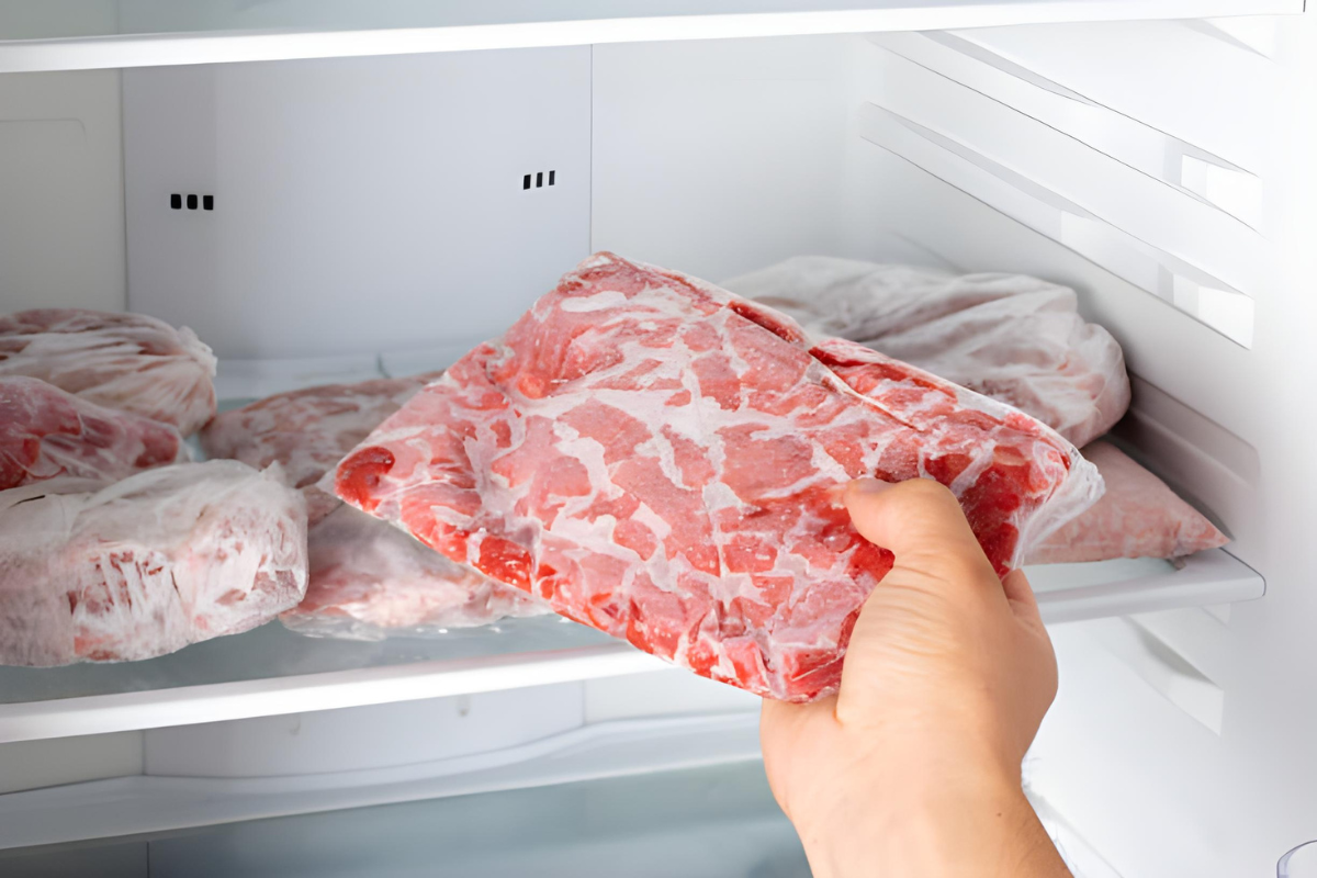 Qual a melhor maneira de descongelar carnes sem prejudicar o sabor?