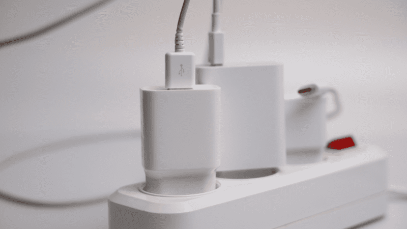 3 aparelhos para tirar da tomada sempre que sair de casa