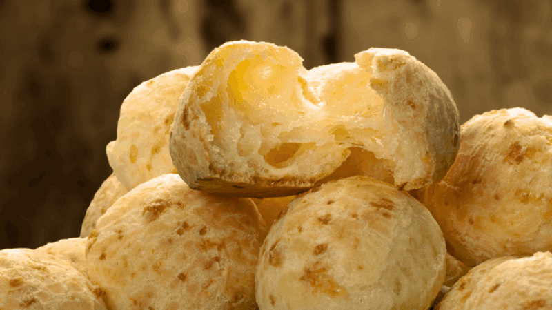 Como fazer pão de queijo na frigideira em 10 minutos