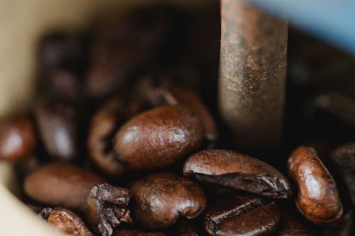 Como preparar café coado mais forte e encorpado