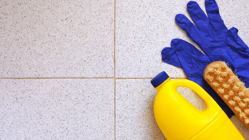 Como limpar piso de cerâmica encardido