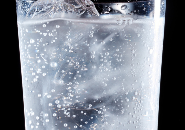 Benefícios da água com gás