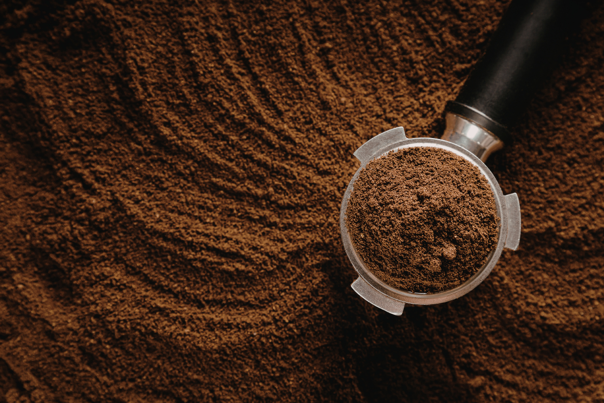 Dicas para reaproveitar borra de café em casa