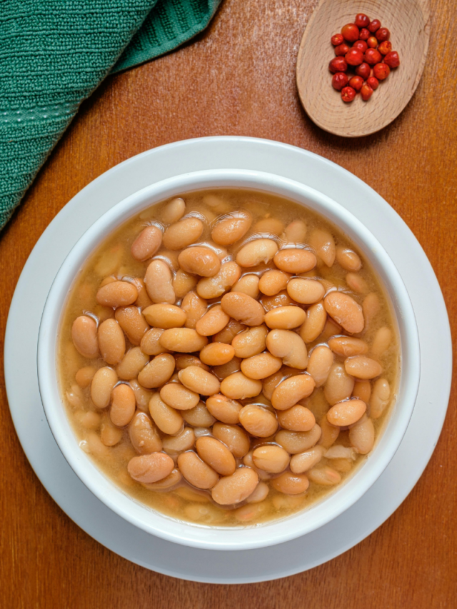 3 truques para fazer o feijão render