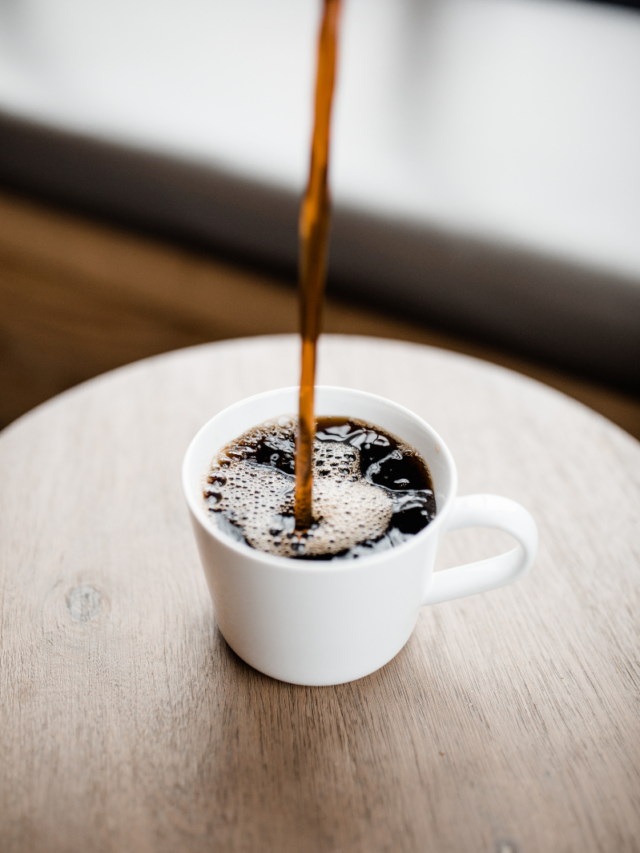 Vantagens de reduzir açúcar no café